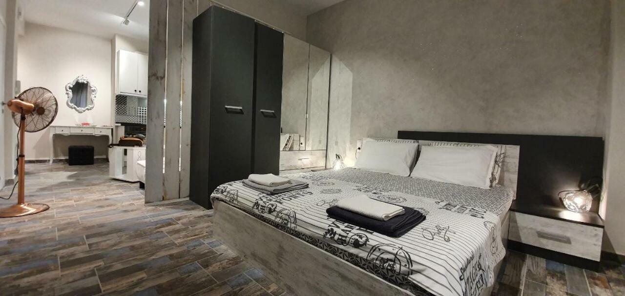 Vivian House Apartment Солун Екстериор снимка